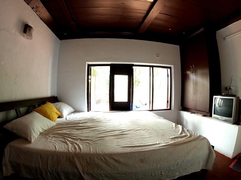 Chedi Spring Valley Hotel Athirapalli Szoba fotó